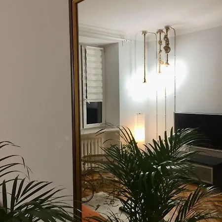 Beautiful Apartment In The Heart Of Warsaw, Poznanska Exterior photo