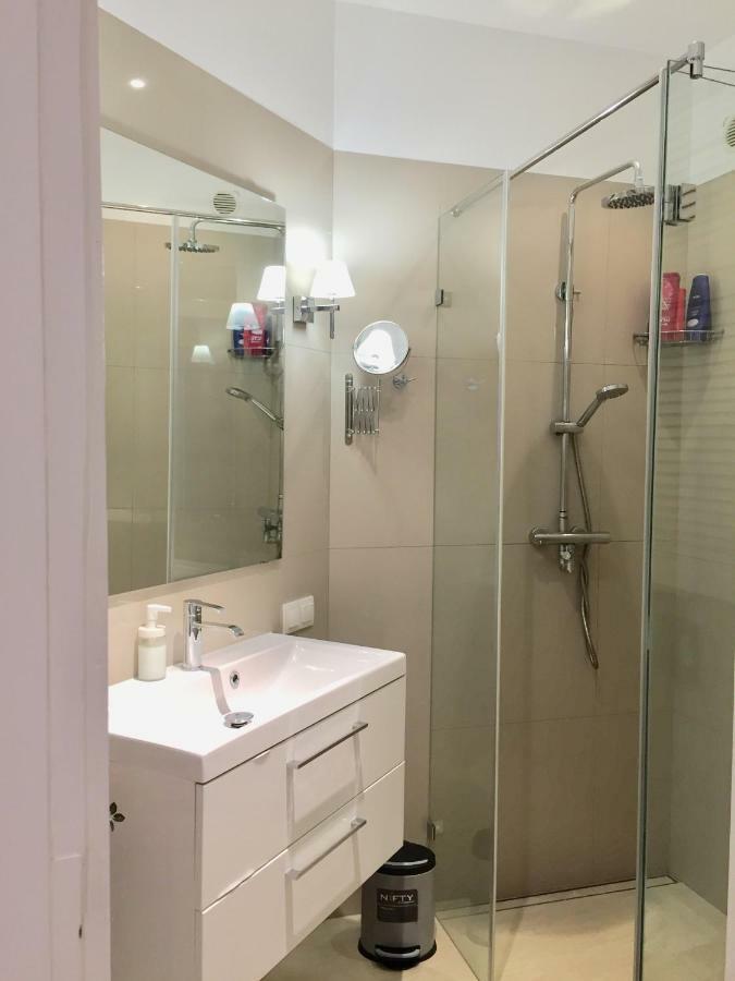 Beautiful In The Heart Of Warsaw, Poznanska Apartamento